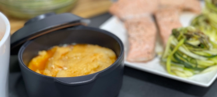 menu completo SOPA DE AJO Y SALMON CON CALABACIN